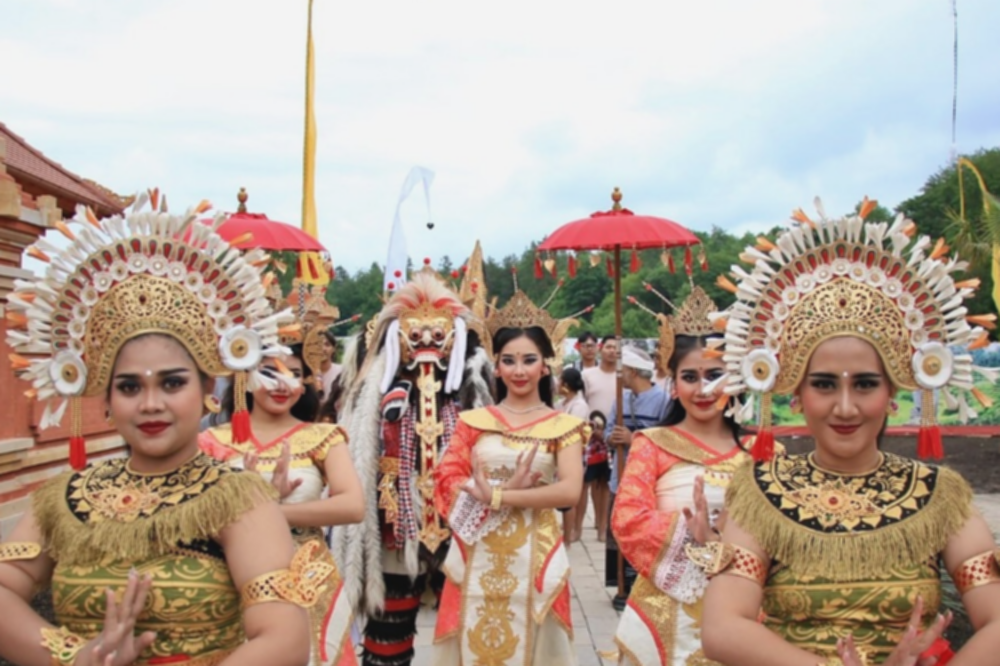 Bali di Polandia? Taman Budaya Bali Hadir di Slupsk!