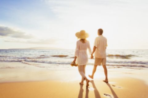 Jatuh Cinta Saat Traveling: Ini Alasan Ilmiah & Tipsnya!