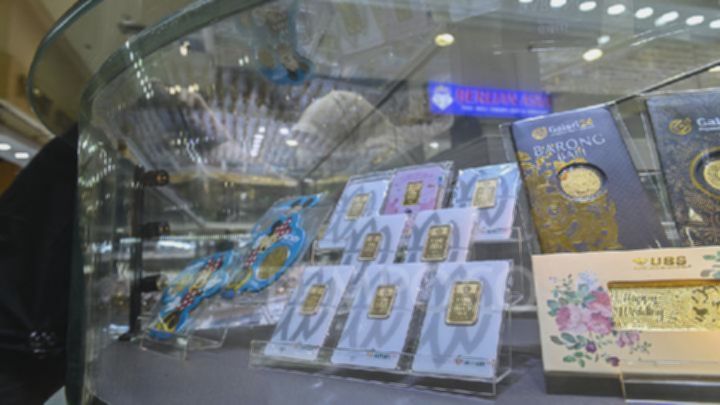 Emas UBS & Galeri24 Anjlok! Saatnya Beli?