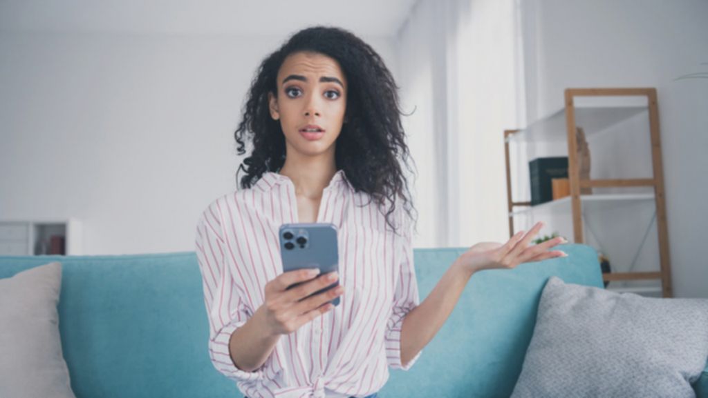 Hotspot iPhone Hilang? Ini Penyebab & Cara Ampuh Mengatasinya!