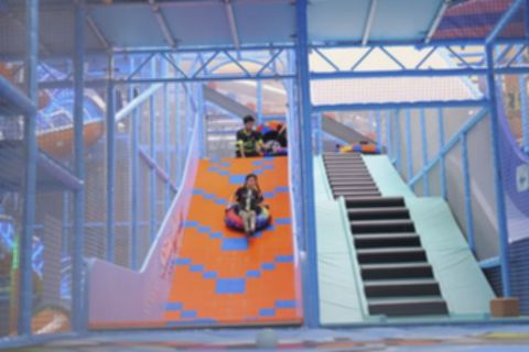 Bounce Street Asia: Liburan Seru & Uji Adrenalin di Trampolin!